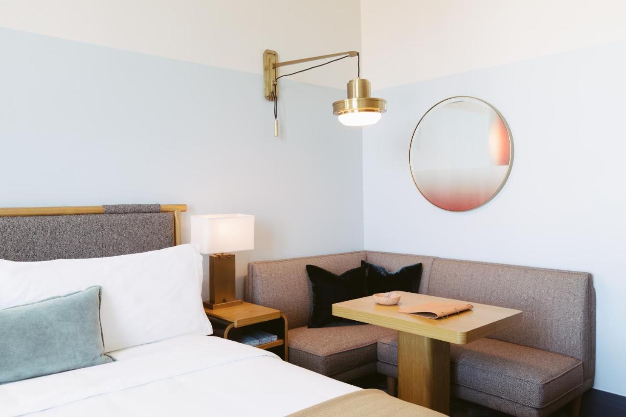 Clayton Hotel & Members Club Денвер Экстерьер фото